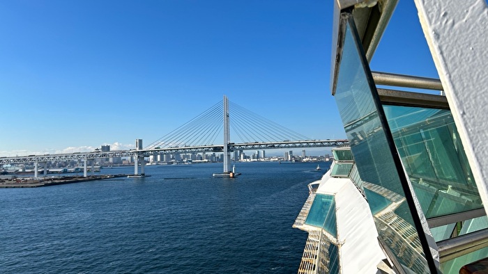 まもなく横浜港へ